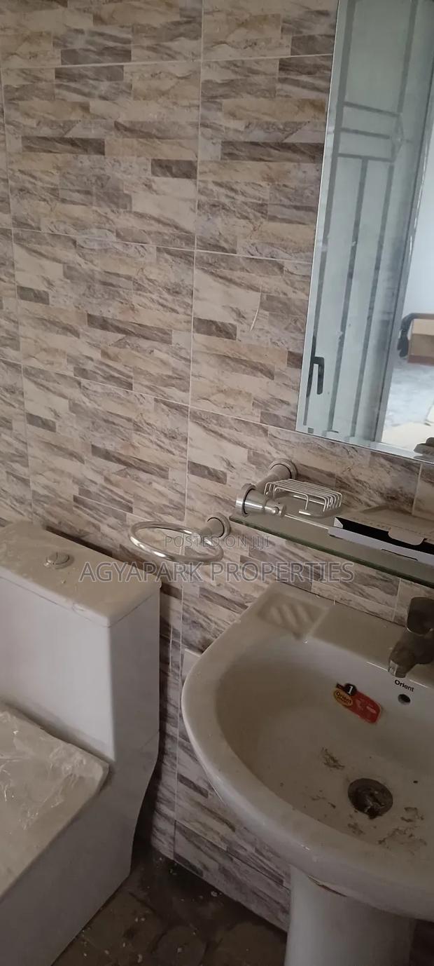 2bdrm Apartment in Cocobord, Amasaman for rent · Photo 3