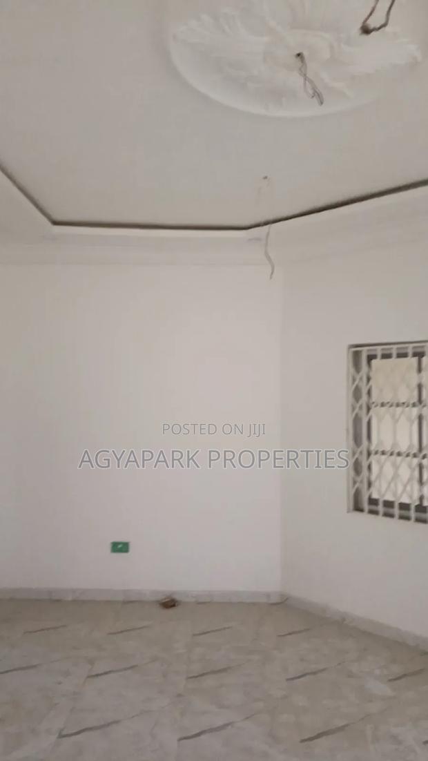 2bdrm Apartment in Cocobord, Amasaman for rent · Photo 6