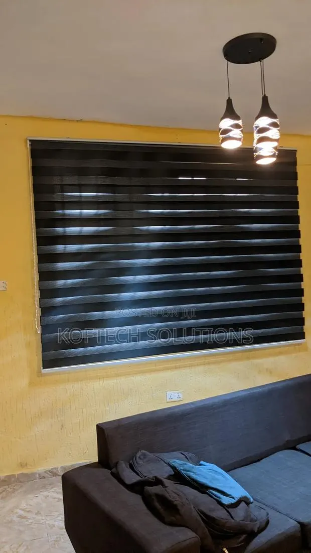 Curtain Blinds Installation · Photo 1