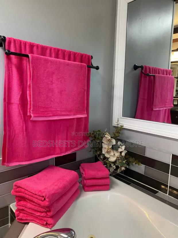 Bath Towel for Homes · Photo 1