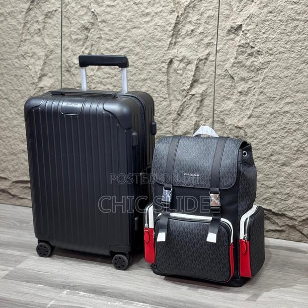 Luxury Travel Set · Photo 2