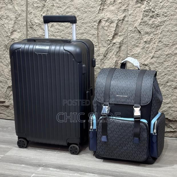 Luxury Travel Set · Photo 8