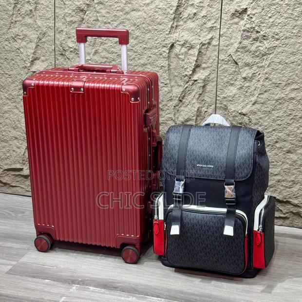 Luxury Travel Set · Photo 1