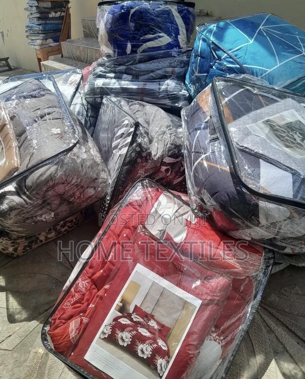 Duvet Sets in Different Designs for King Size Beds · Photo 1