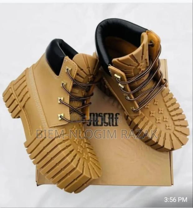 High Quality Latest Timberland Boot Available in Stock · Photo 1