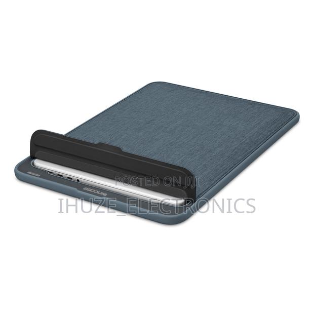 ICON Sleeve With Woolenex for 14inch Macbook Pro · Photo 1