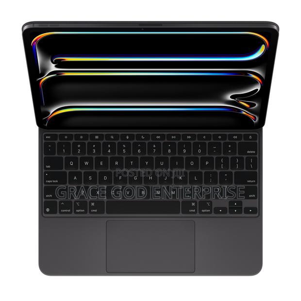 Apple iPad Pro 13-Inch (M4 M5) Magic Keyboard · Photo 3