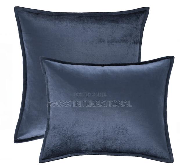 Panne Velvet Ice Decorative Pillow 16"X20" · Photo 1