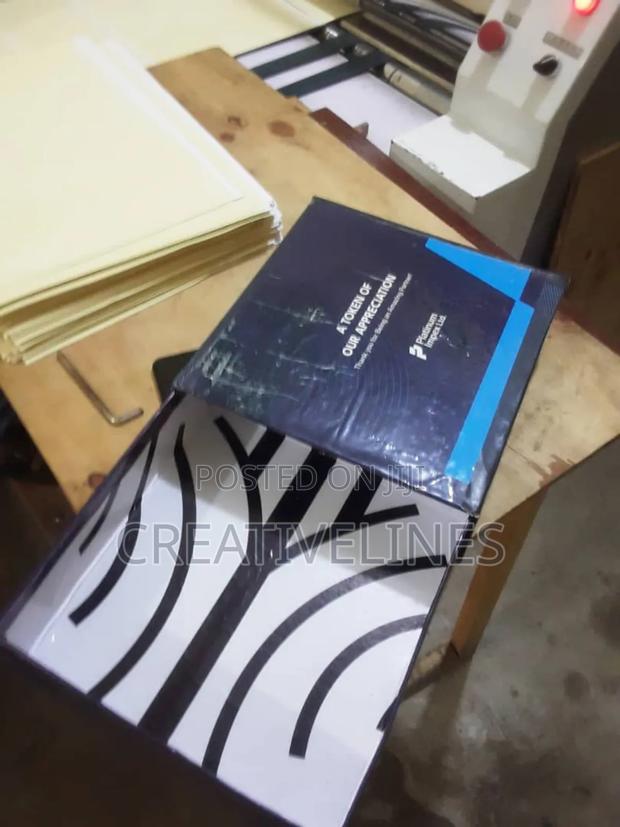 Stray Board Boxes · Photo 7