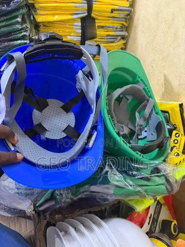 Safety Helmets · Photo 1