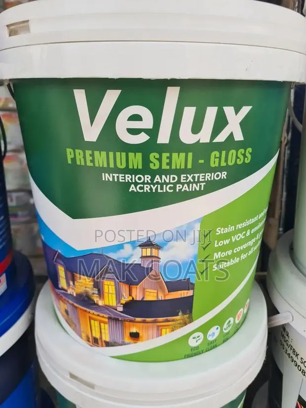 Velux Premium Semigloss · Photo 1