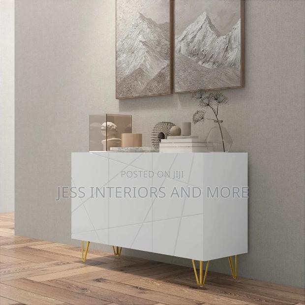 Luxe Console Table (White ) · Photo 1