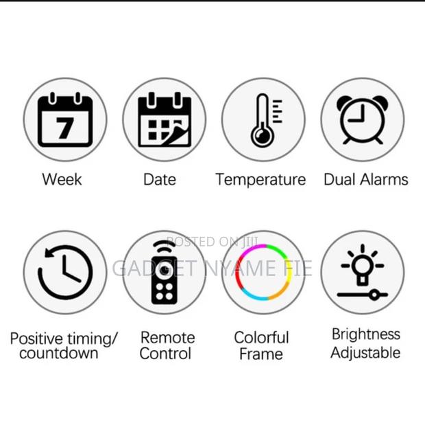 Digital LED Clock With Remote Control · Photo 3