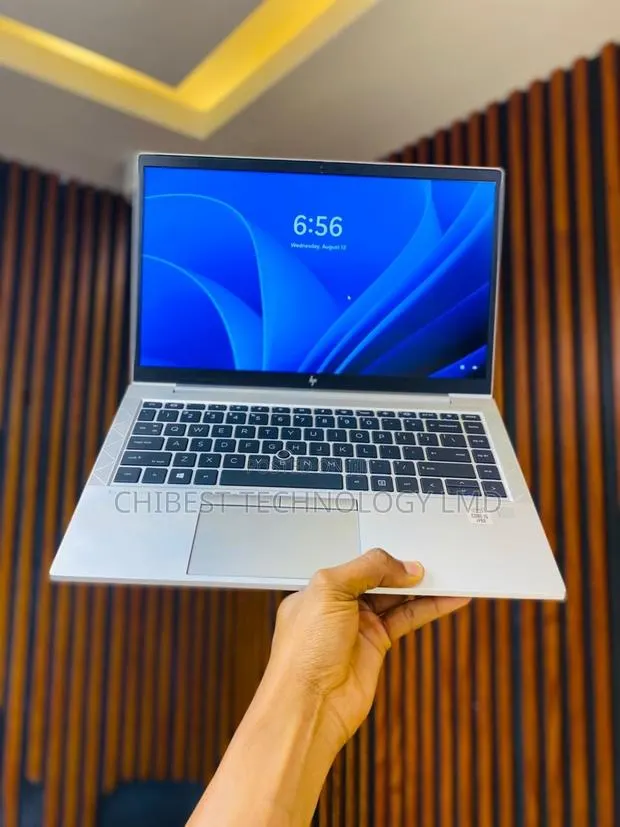 Laptop HP EliteBook 840 G7 8GB Intel Core i5 SSD 256GB · Photo 1