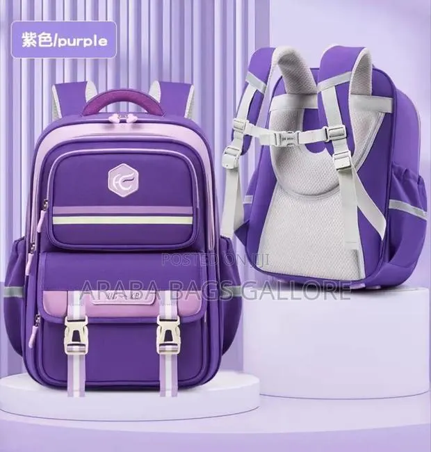 Low Primary Stock School Bag · Photo 1
