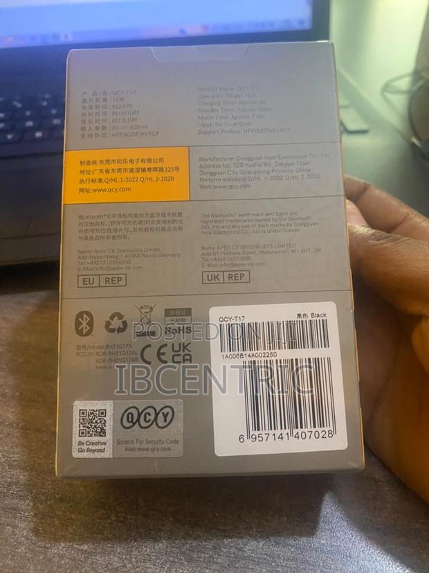 Qcy T17 Black · Photo 2
