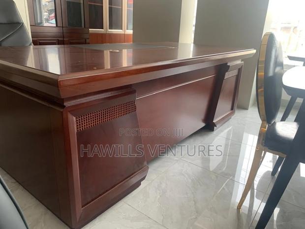 Executive L-Shape Desk · Photo 1
