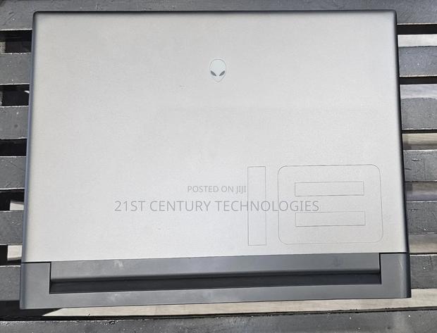Laptop Dell Alienware M18X 64GB AMD Ryzen 9 SSD 2T · Photo 2