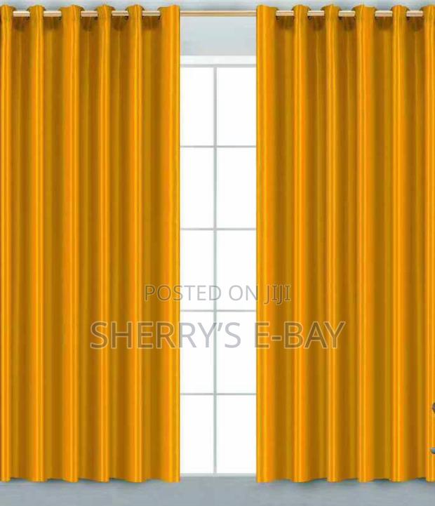 Plain Curtains · Photo 2