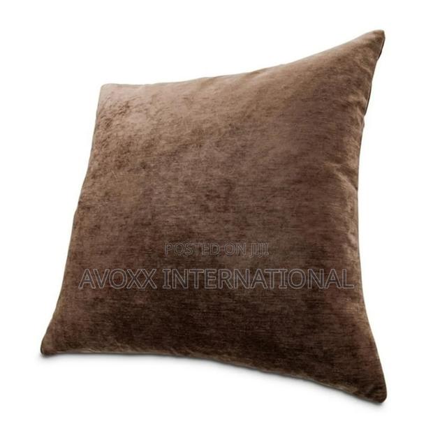 The Smith 20" Square Chenille Pillow Chocolate/ 2 PCS · Photo 2