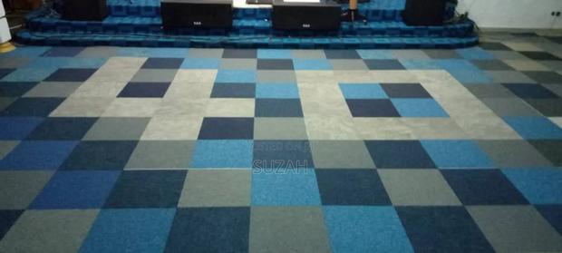 Long Lasting Carpet Tiles · Photo 1