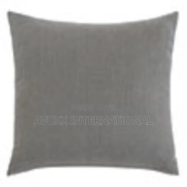 Niche Felicity Floral Decorative Pillow 22"X22" · Photo 2