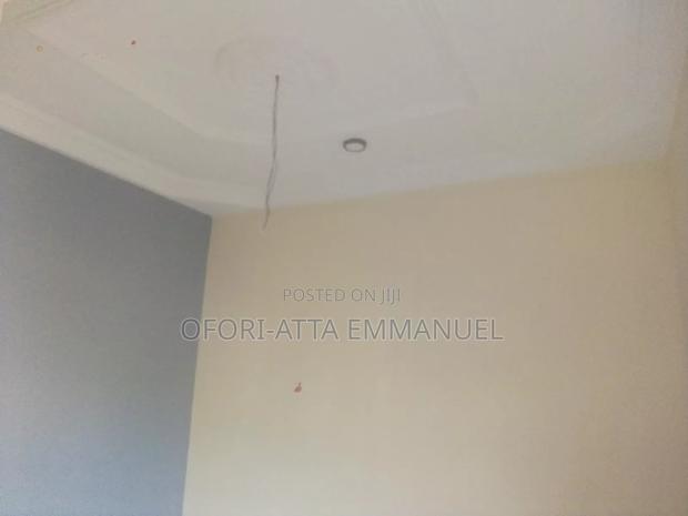 1bdrm Room & Parlour in Amasaman 3 Junction, Pokuase for rent · Photo 6
