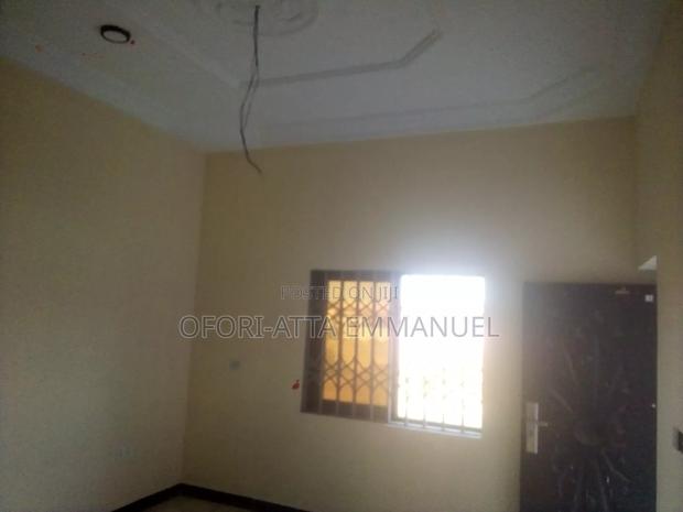1bdrm Room & Parlour in Amasaman 3 Junction, Pokuase for rent · Photo 7