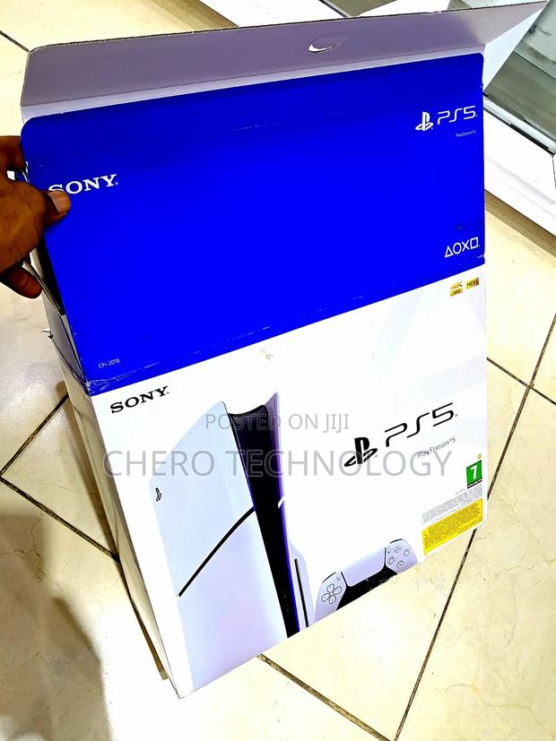 Original Playstation 5 Console · Photo 1