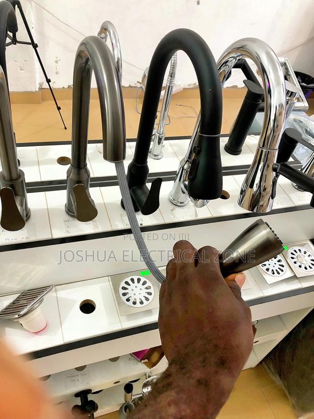Pull Out Taps-kitchen Sink Taps, Basin,With 360 Swivel Spout · Photo 8