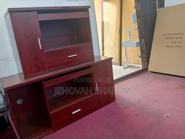 Front Desk Available for Sale · Photo 2
