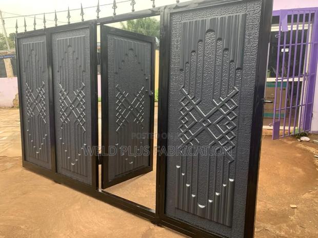 Fence Gate for Your Home and Offices · Photo 1