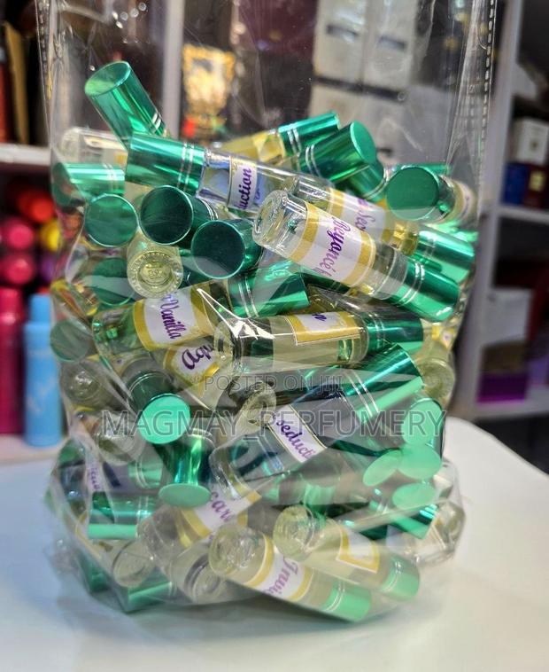 Usa Undiluted Designer Perfume Oil Available · Photo 2