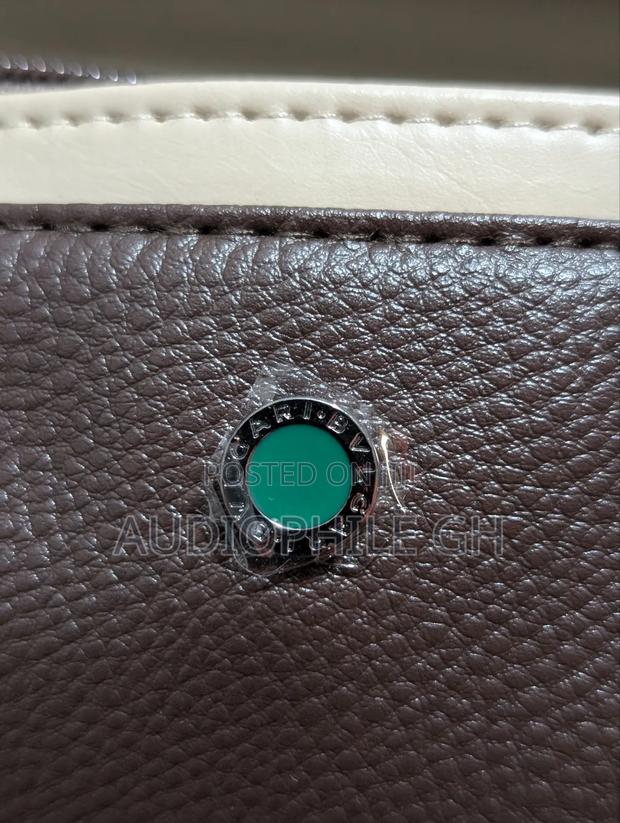 Bvlgari Kobraa EDP + Emirates First Class Kit by Bvlgari · Photo 7
