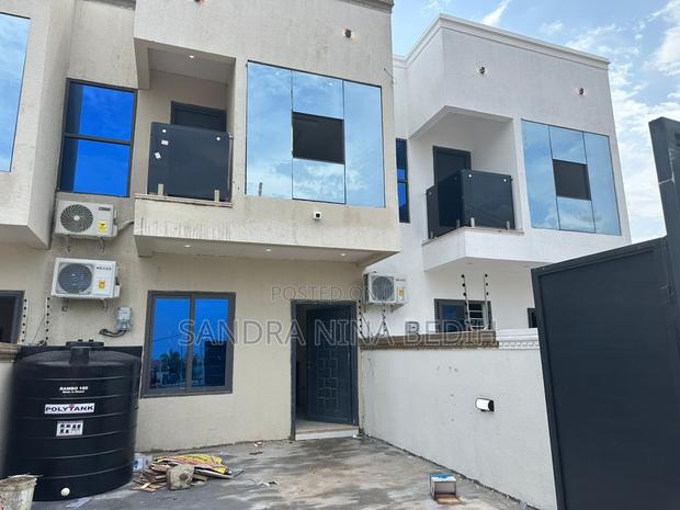 2bdrm House in Mar-Dzo, Ashaley Botwe for sale · Photo 2