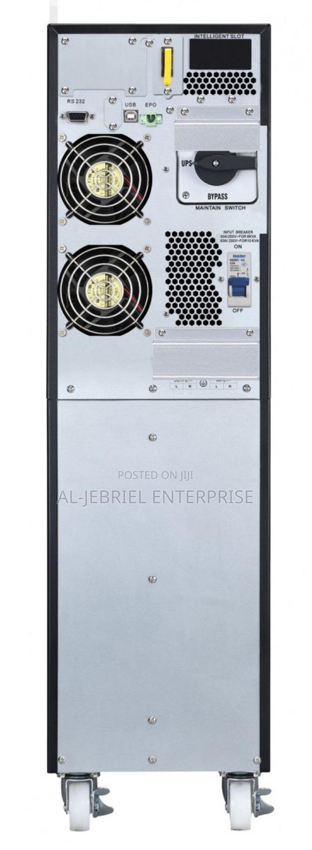 APC SRV10KI Uninterruptible Power Supply (UPS) 10kva 10000 W · Photo 2