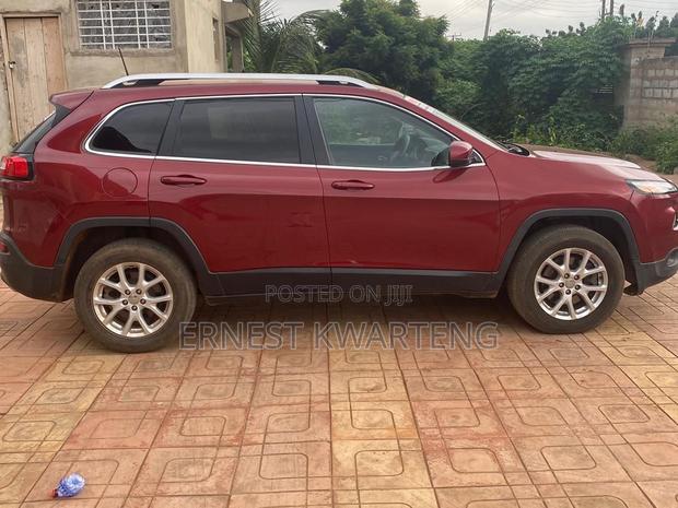 Jeep Grand Cherokee 2016 Burgundy · Photo 6
