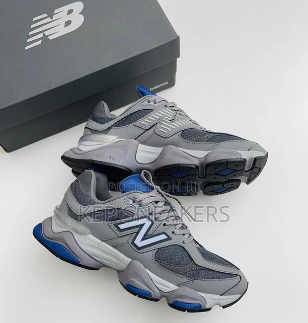 New Balance 9060 · Photo 2