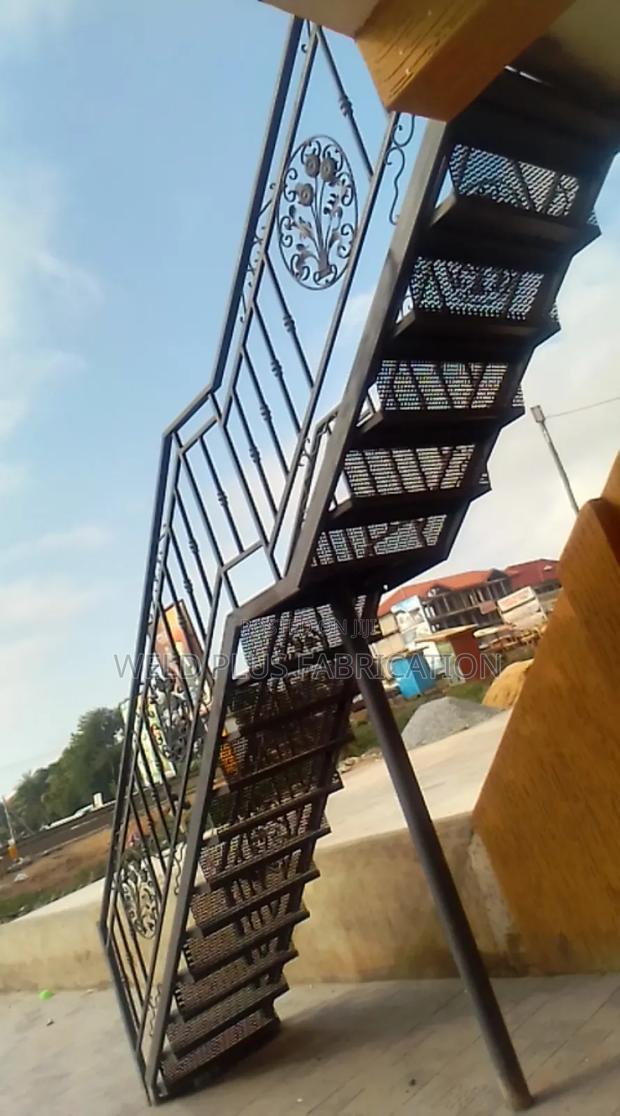 Fabricated Staircase for Homes and Offices · Photo 5