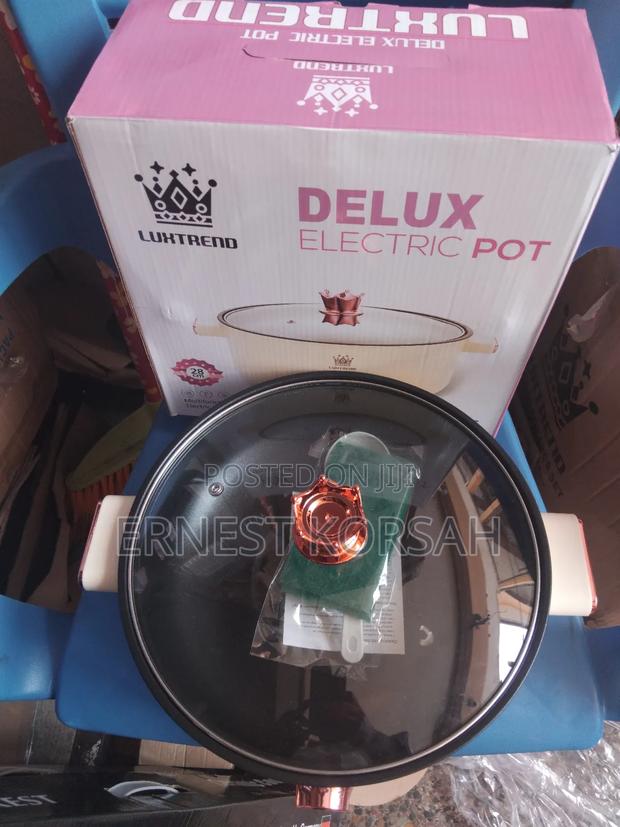 28cm Multi Functional Electric Pot · Photo 2