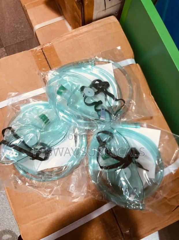 Non Rebreathing Mask · Photo 2