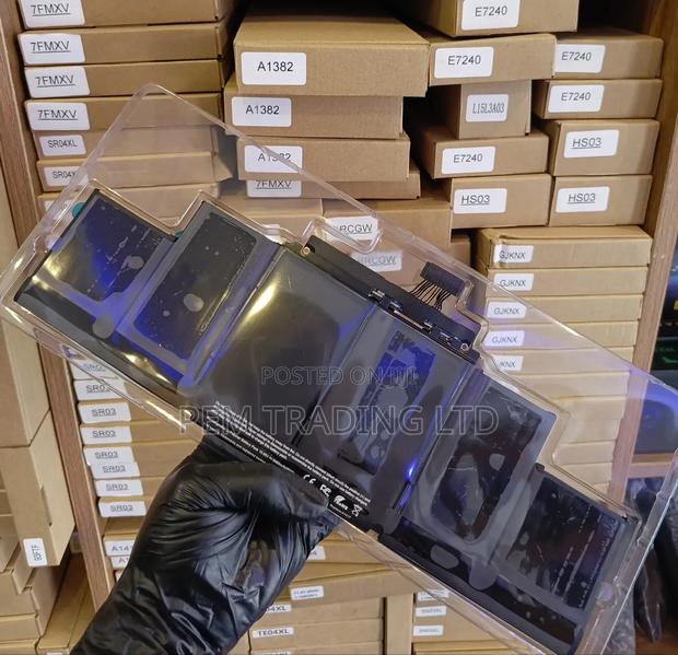 A1417 Laptop Battery for Macbook Pro 15 Inch Retina A1398 · Photo 1