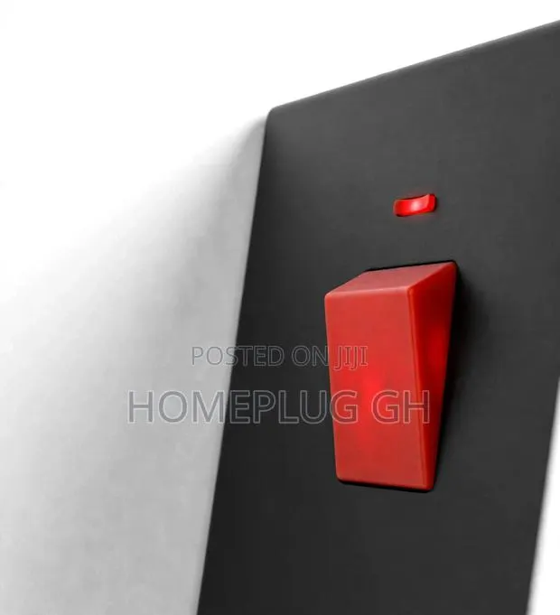 25A Switch With Neon – Black (F1-B-07) · Photo 1