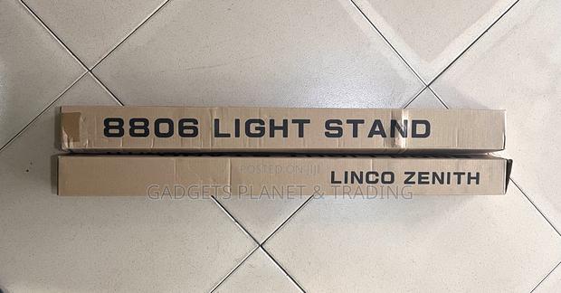 Linco Heavy Duty 9 Feet/2.8 Metal Photography Light Stand · Photo 6