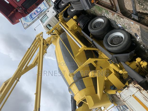 Concrete Mixer · Photo 8