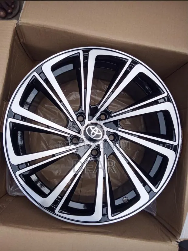 Corolla Rim 17 · Photo 1