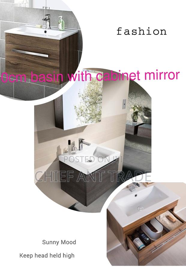 Basin With Cabinet Mirror. 821-80 · Photo 2