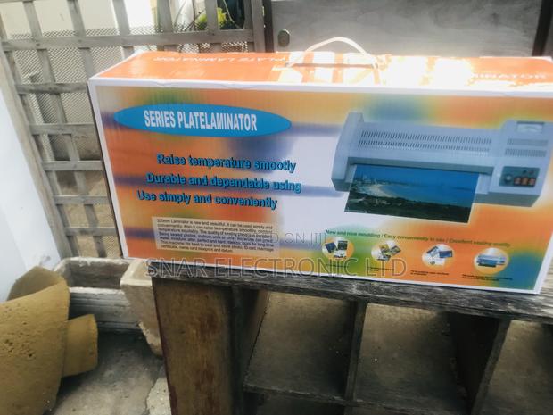 Sill Your ID Card and Photos Laminator · Photo 1