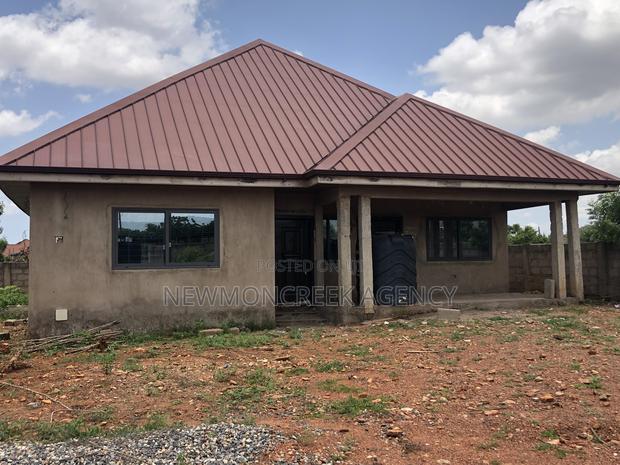 3bdrm Bungalow in Oyibi, Accra Metropolitan for sale · Photo 5