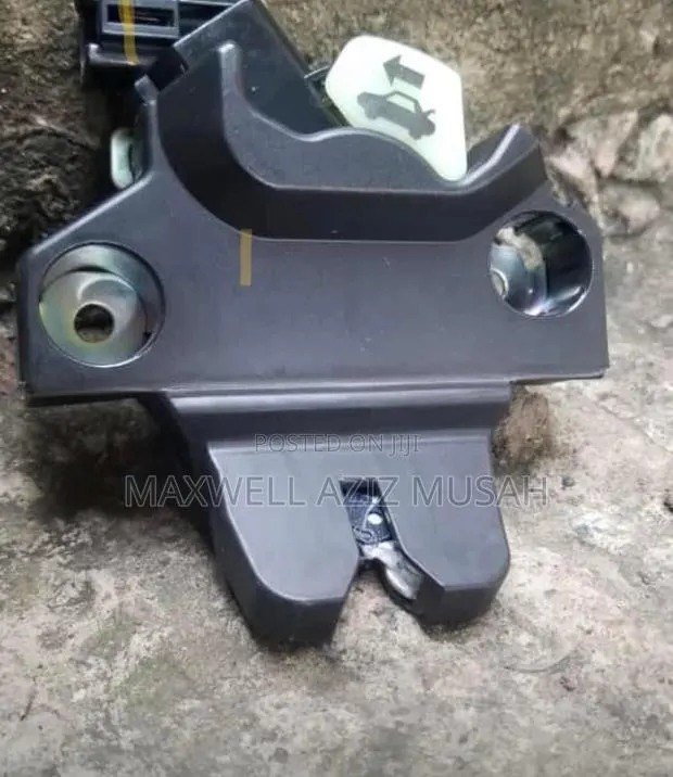 Original Boot Luck and Bonet Openers for All Cars · Photo 1